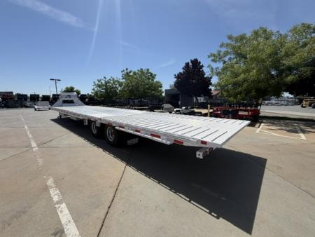 New 2026 Diamond C Trailers FMAX212L40X102HDT 8.5FT X 40FT 25.9K GVW TA-D Equipment Trailer