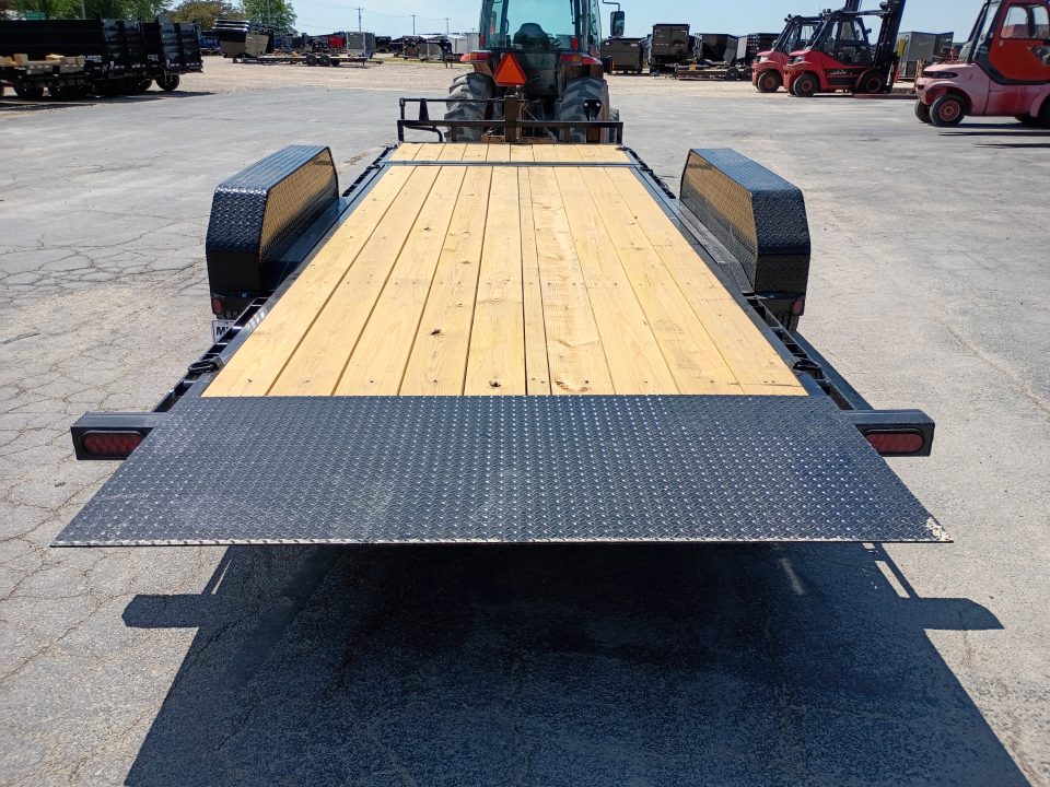 New 2027 PJ Trailers T6202
