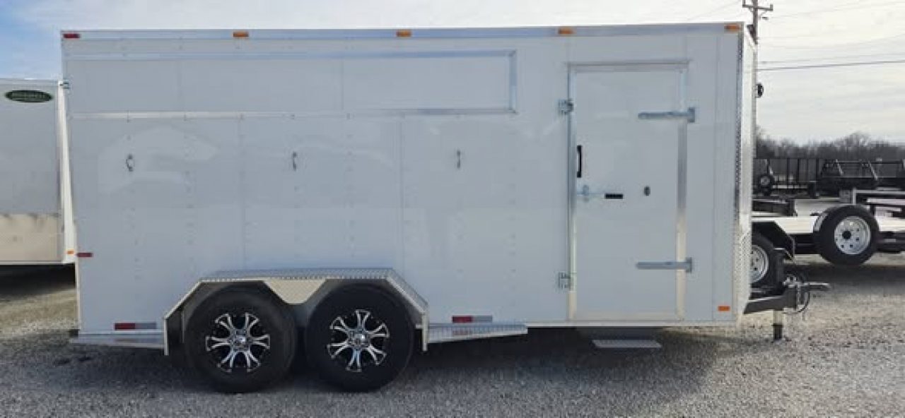 New 2026 Maxwell Slant load 3 Horse Trailer