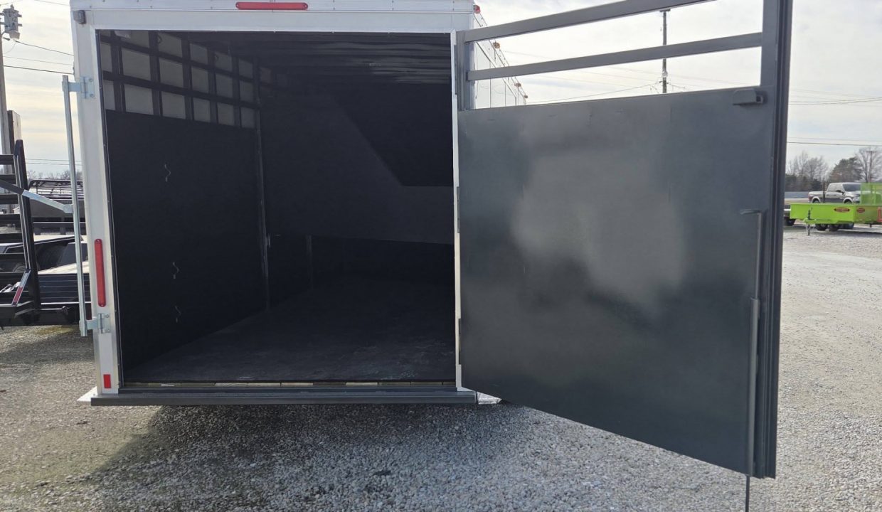 New 2026 Maxwell Slant load 3 Horse Trailer