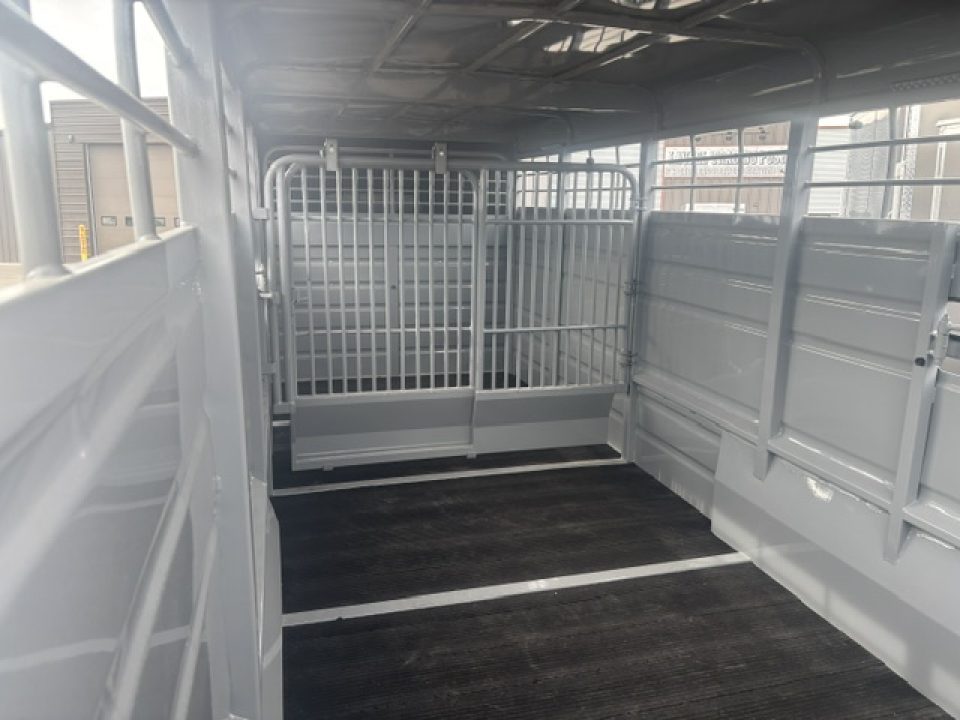New 2026 Swift Built Trailers STOCK 20'