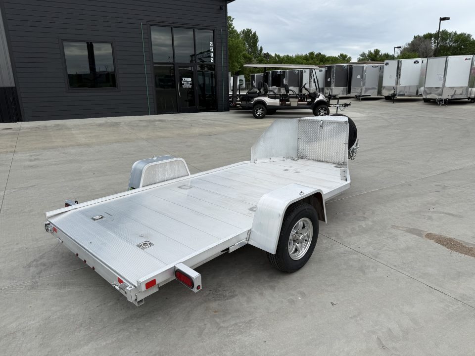 Used Like New 2020 Aluma ALL ALUMINUM 5"x10' flatbed tilt and aluminum wheels EXCELLENT Condition