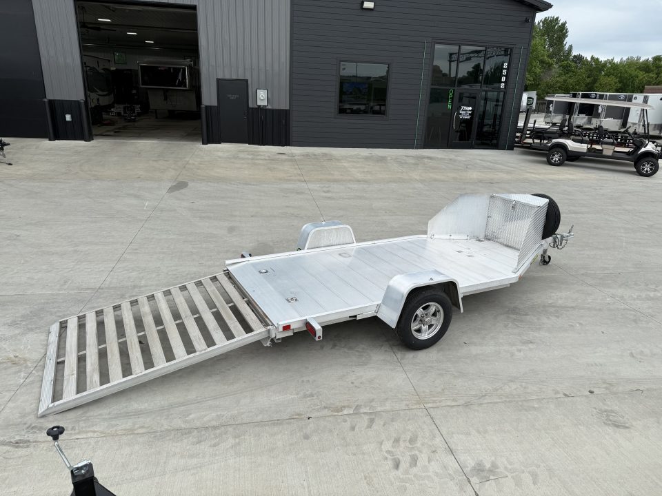 Used Like New 2020 Aluma ALL ALUMINUM 5"x10' flatbed tilt and aluminum wheels EXCELLENT Condition