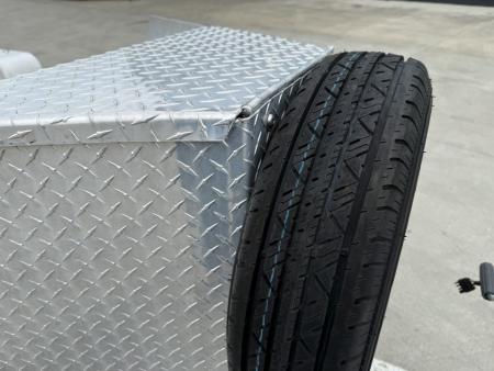 Used Like New 2020 Aluma ALL ALUMINUM 5"x10' flatbed tilt and aluminum wheels EXCELLENT Condition