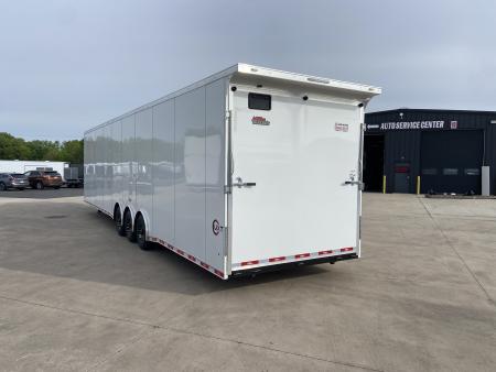 New United UXGN-8.546 Car Trailer
