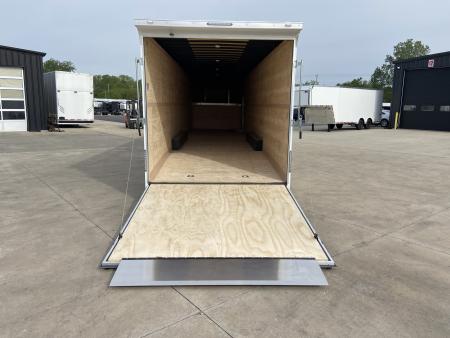 New United UXGN-8.546 Car Trailer