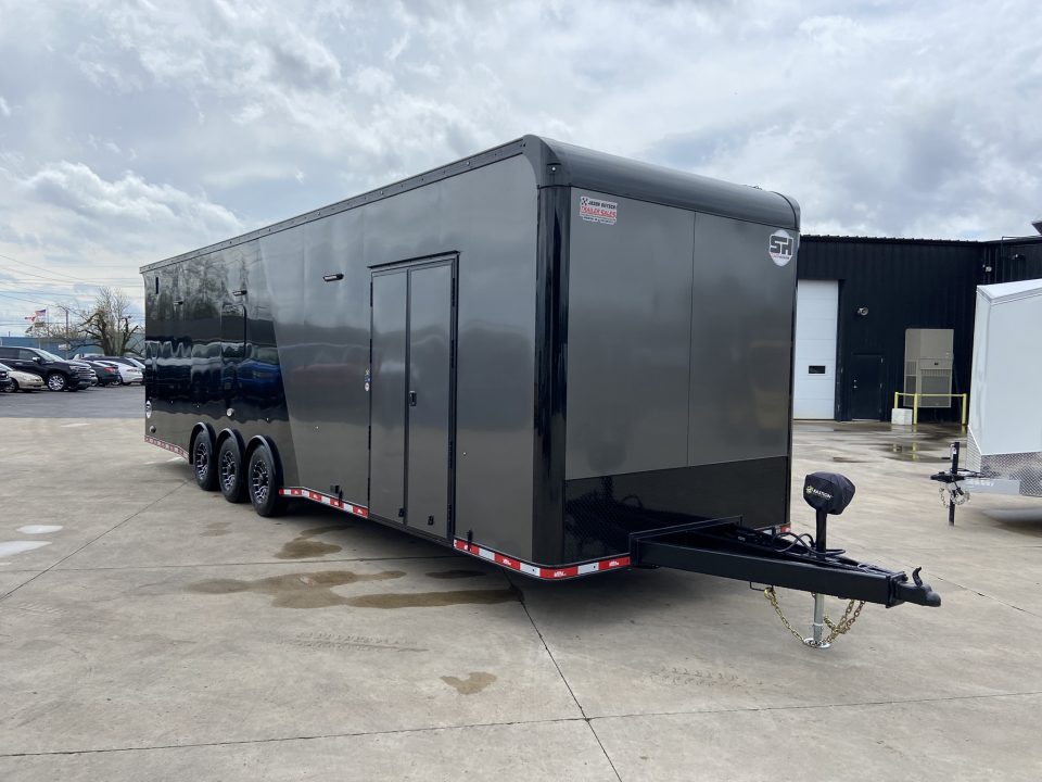 New United USH-8.532 Racing Trailer