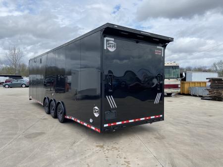 New United USH-8.532 Racing Trailer