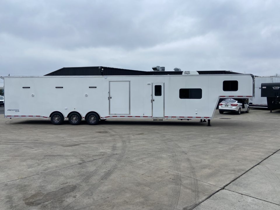 New Vintage Trailers Race Trailer with Living Quarters 48'