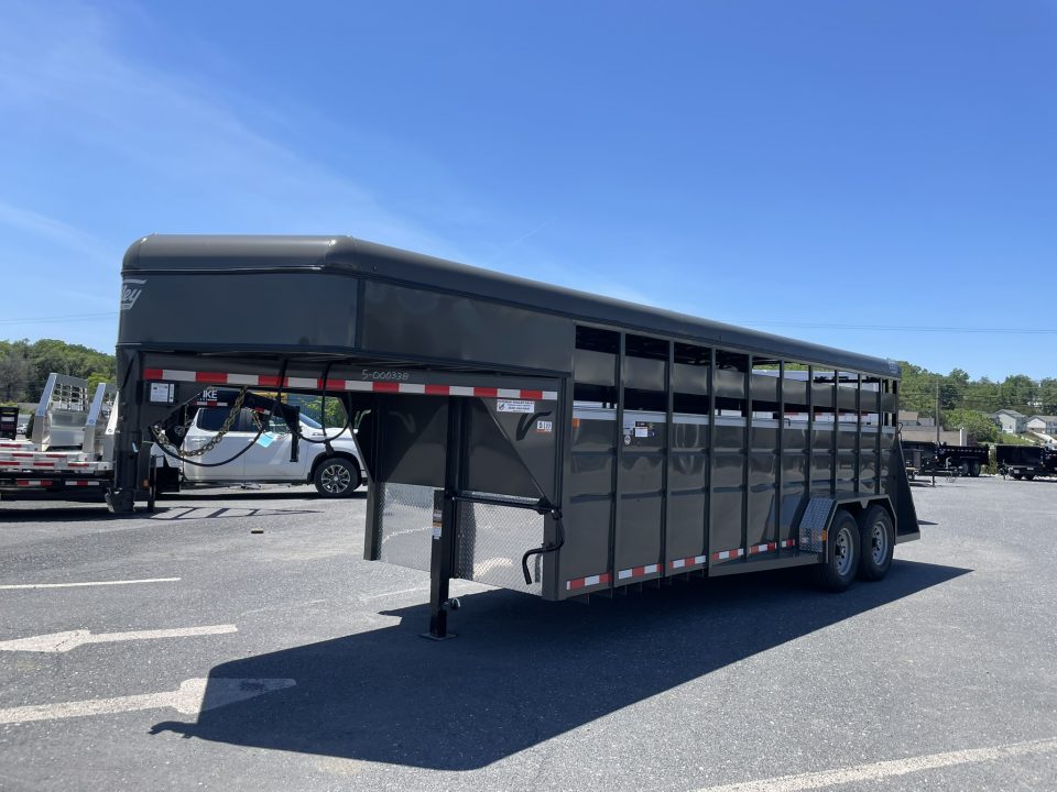 New 2027 Valley 6'8"X20'X6'6" Gooseneck Steel Stock Trailer