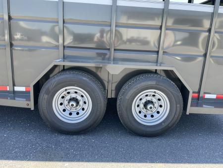 New 2027 Valley 6'8"X20'X6'6" Gooseneck Steel Stock Trailer
