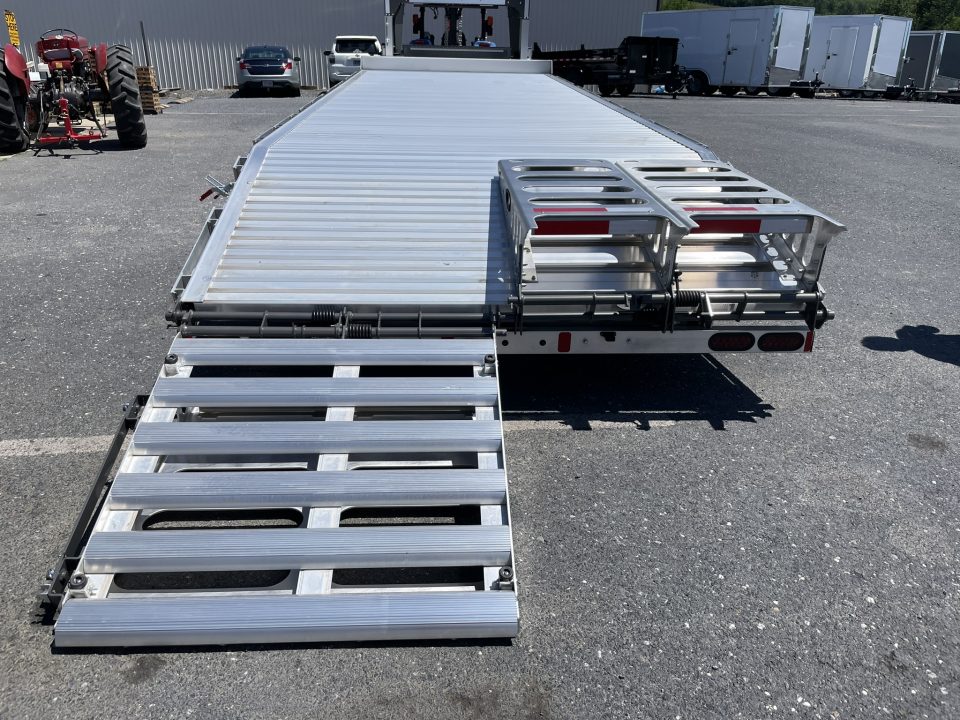 New 2027 Timpte 102"X22+4 Aluminum Deckover Gooseneck Equipment Trailer