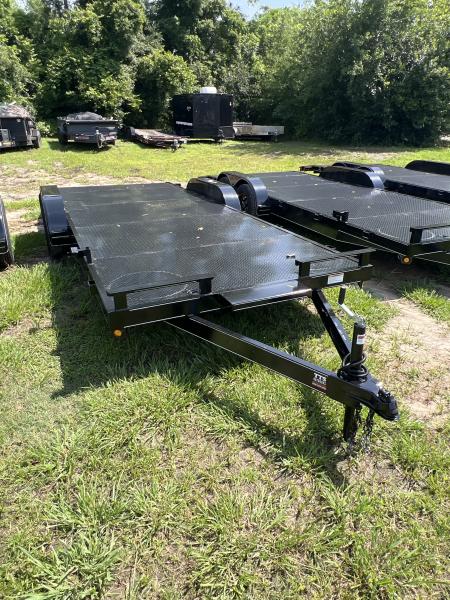 New 2026 P & T Trailers 82X20SSCH Car Hauler