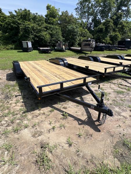 New 2026 P & T Trailers 82X20WCH Car Hauler