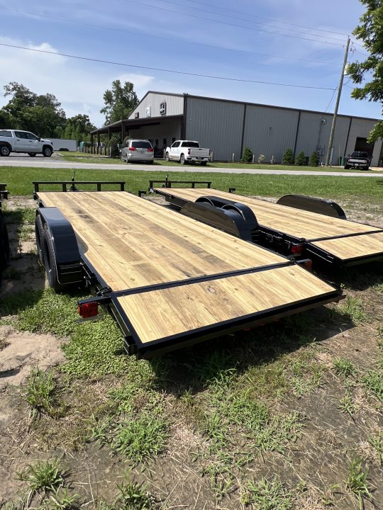 New 2026 P & T Trailers 82X20WCH Car Hauler