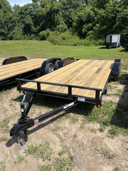 New 2026 P & T Trailers 82X20WCH Car Hauler