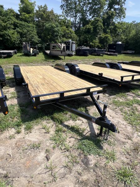 New 2026 P & T Trailers 82X20WCH Car Hauler