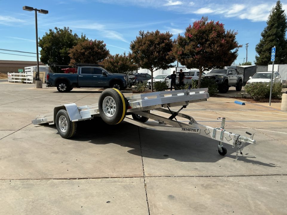 2027 Aluma 7814TILT-S