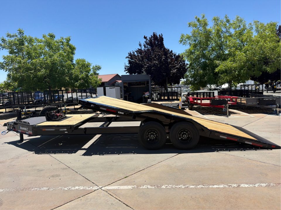 New 2026 Diamond C Trailers HXD207L22X102 8.5FT X 22FT 14.9K GVW Tilt Trailer