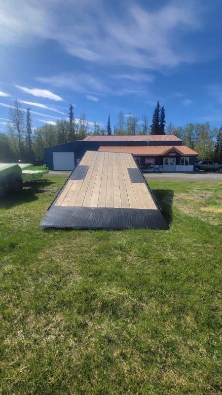New 2027 PJ Trailers T8 Tilt Trailer