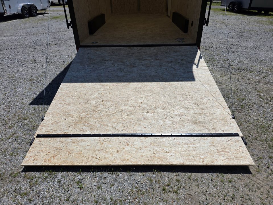 New 2026 Formula Trailers 7.5X16 UTV SXS SCREWLESS 080 BLACKOUT TRIM GOLF CART Cargo / Enclosed Trailer