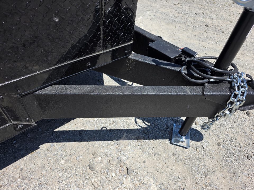 New 2026 Formula Trailers 7.5X16 UTV SXS SCREWLESS 080 BLACKOUT TRIM GOLF CART Cargo / Enclosed Trailer