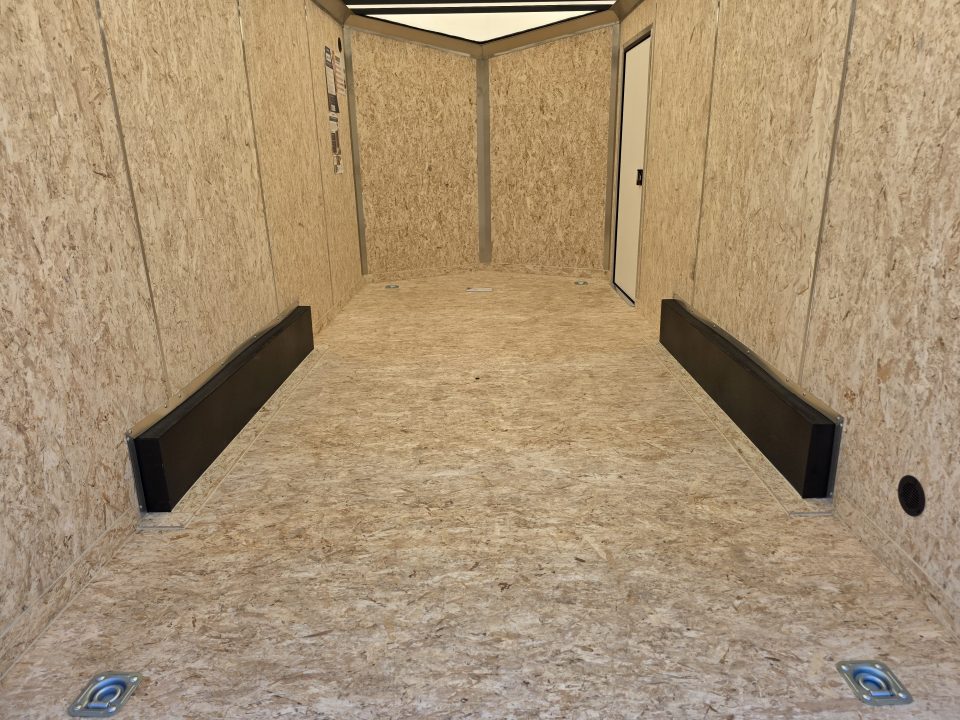 New 2026 Formula Trailers 7.5X16 UTV SXS SCREWLESS 080 BLACKOUT TRIM GOLF CART Cargo / Enclosed Trailer