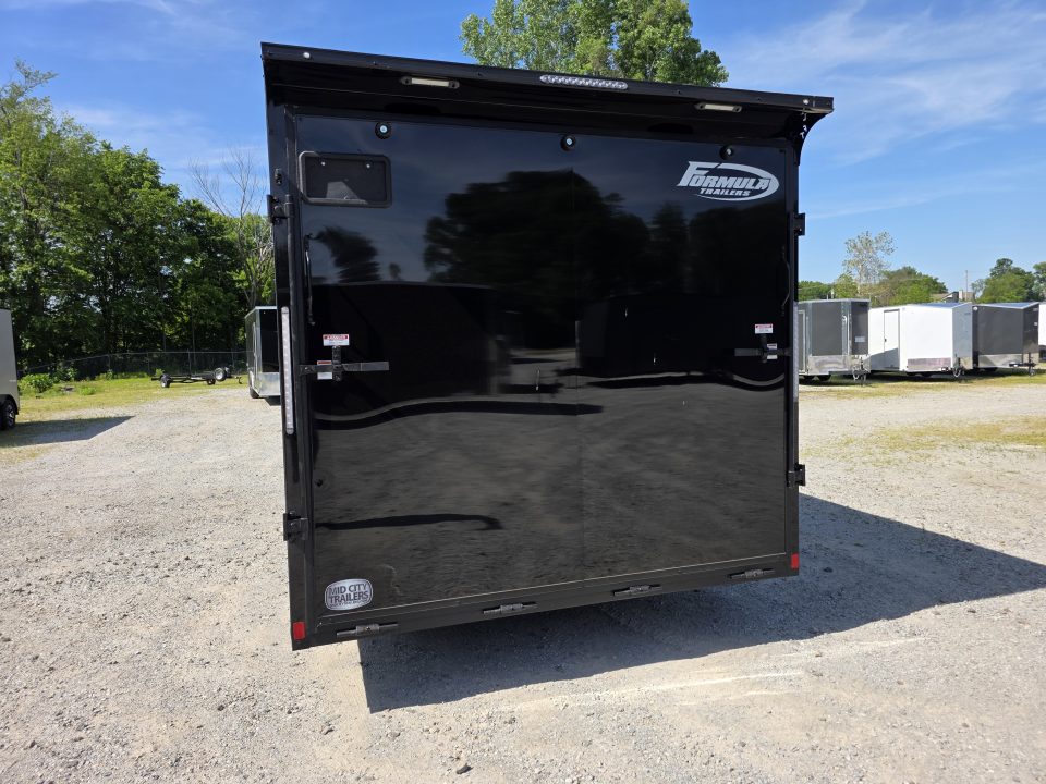 New 2026 Formula Trailers 8.5X24 SCREWLESS EXTERIOR BLACKOUT 7' INSIDE 10K GVWR Cargo / Enclosed Trailer