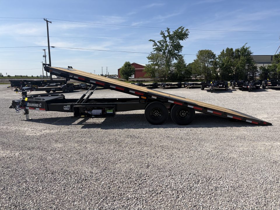 New 2026 Diamond C Trailers DET207L24X102 (24' X 102") 15.5K Full Hydraulic Tilt Trailer