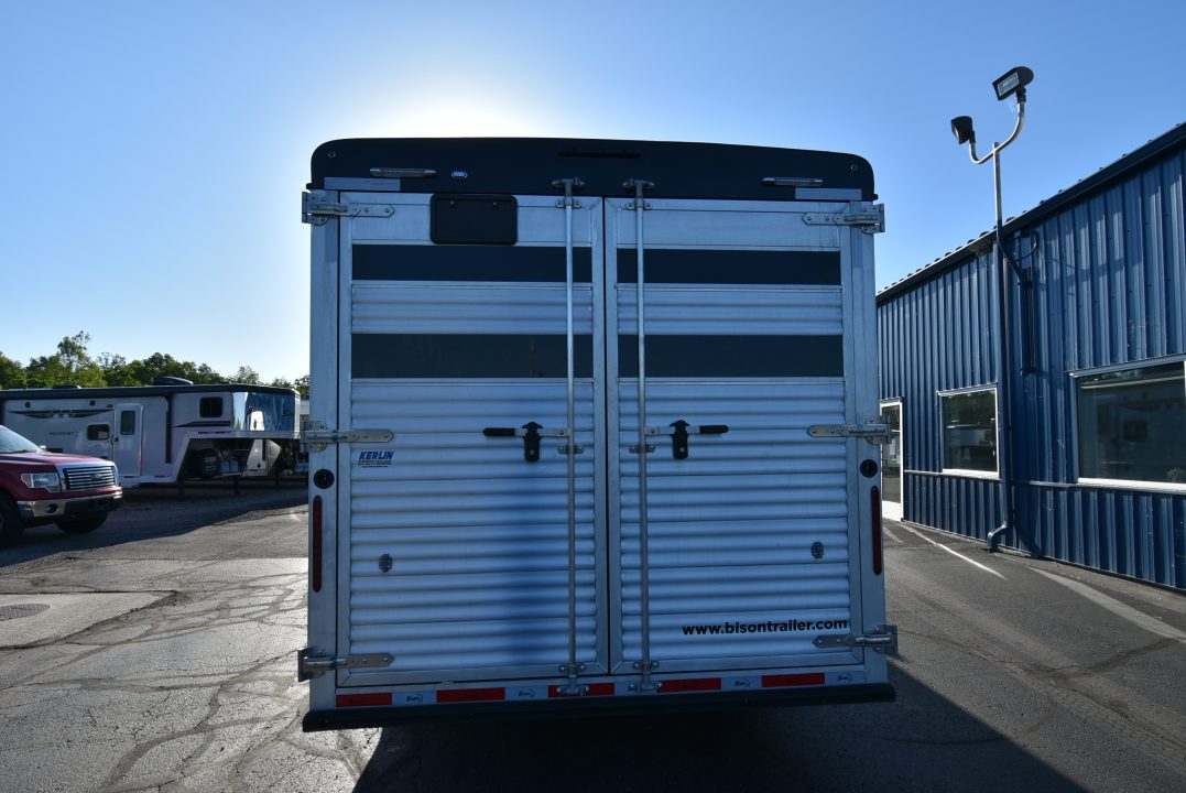 New 2026 Bison Trailers Trailhand 81316 Horse Trailer