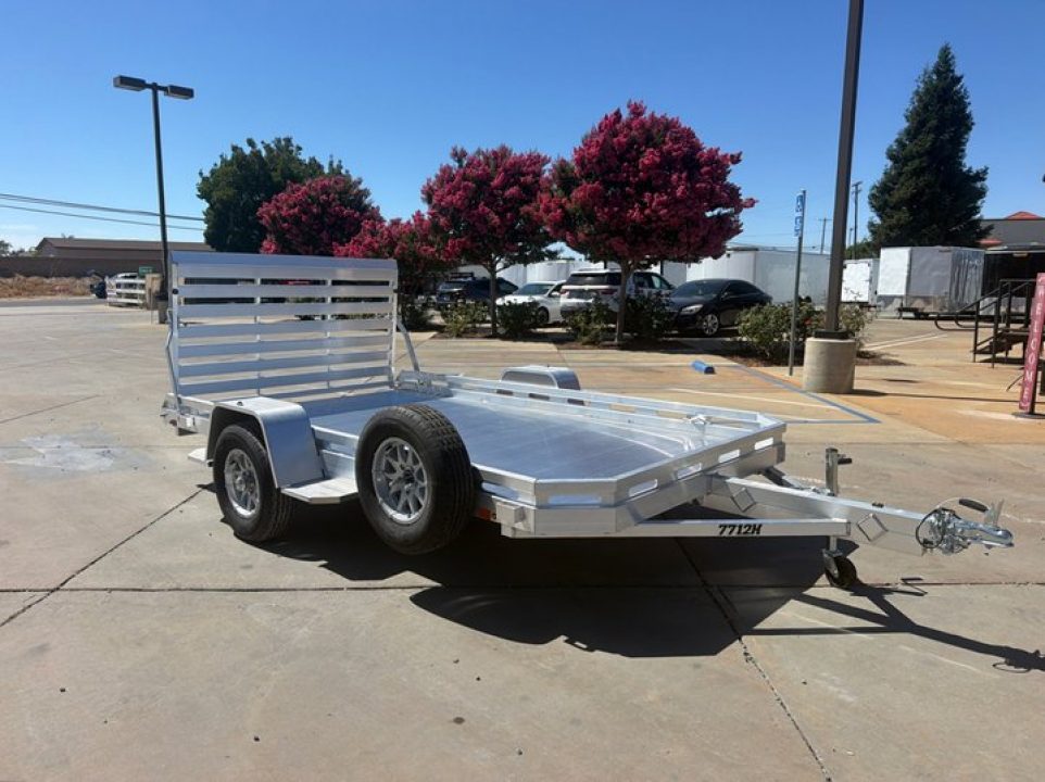 2027 Aluma 7712H-S-TG