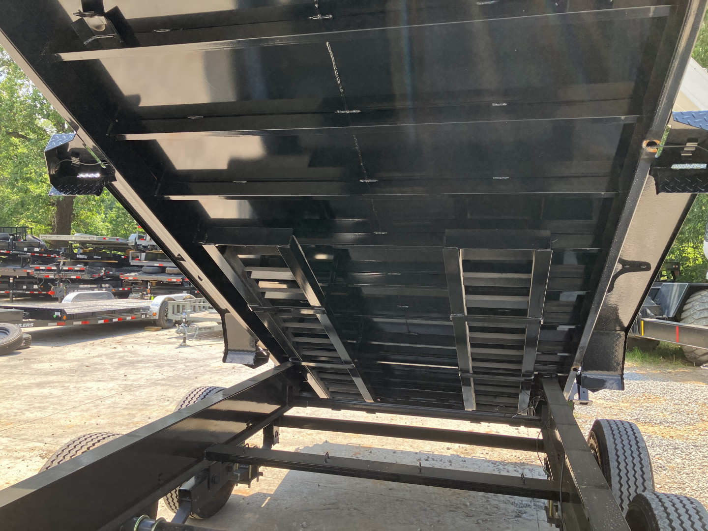 New 2026-Iron-Bull-Trailers-7×16-4ft-20k-10-Ton-20000lb-Gooseneck-Dump-D20K7164GI