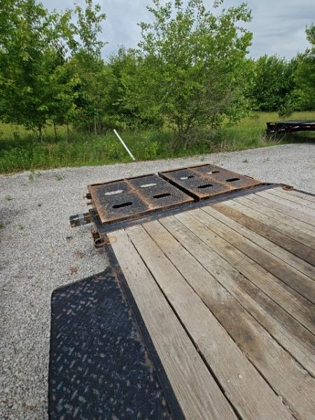 Used 2017 Sure-Trac 82 x 18 (15+3) 14K Equipment Trailer
