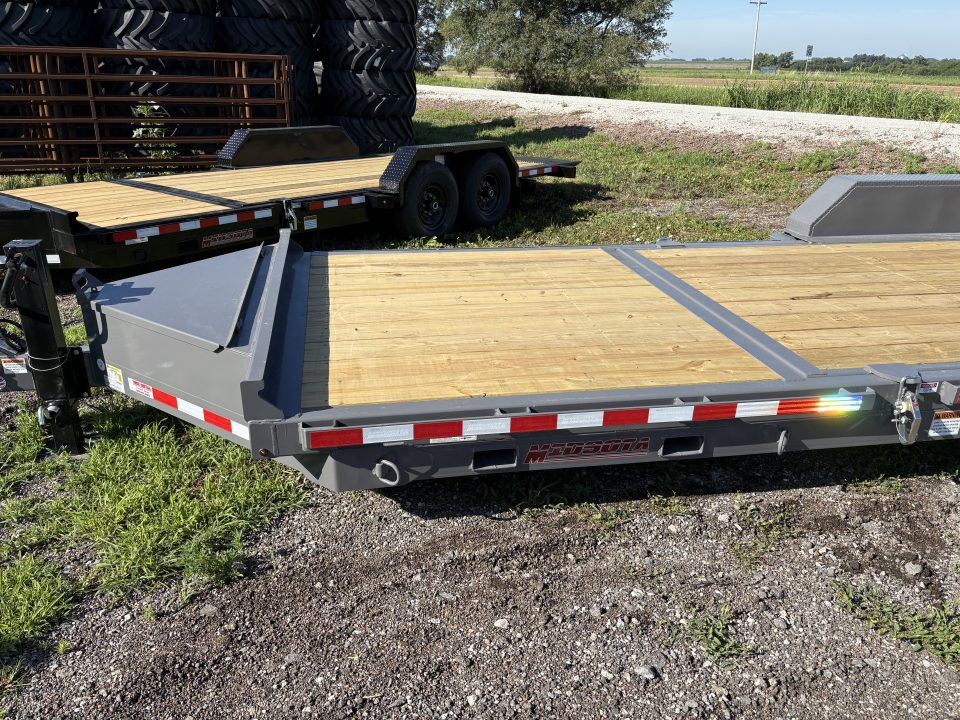 New 2026 Midsota TB22-BP-176 Tilt Trailer8k axles