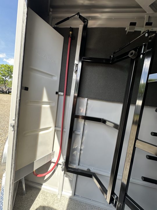 New 2027 Trails West 3H BP ADV MXII Horse Trailer