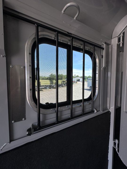 New 2027 Trails West 3H BP ADV MXII Horse Trailer