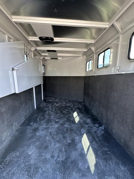 New 2027 Trails West 3H BP ADV MXII Horse Trailer