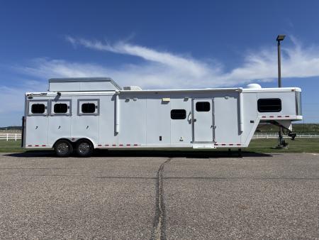 Used 2007 Cimarron Trailers 3H 17'LQ Horse Trailer