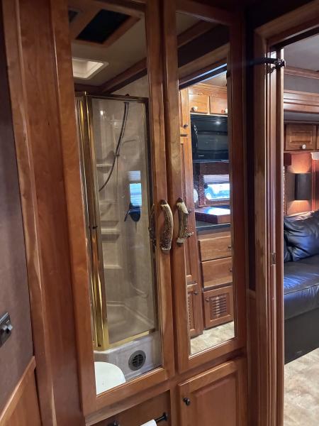 Used 2007 Cimarron Trailers 3H 17'LQ Horse Trailer