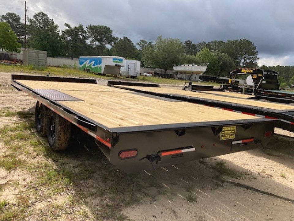 New 2026 Caliber Trailer Mfg 8.05 x 20 EDM820 Deckover Trailer