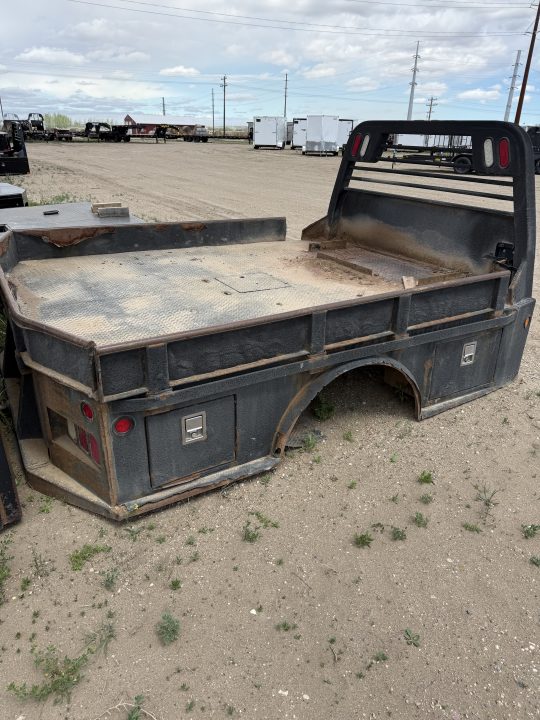 Used CM Truck Beds SK-03946034