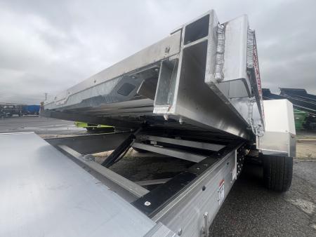 New 2025 EBY Trailers 17+7 14K Tilt Equipment Trailer