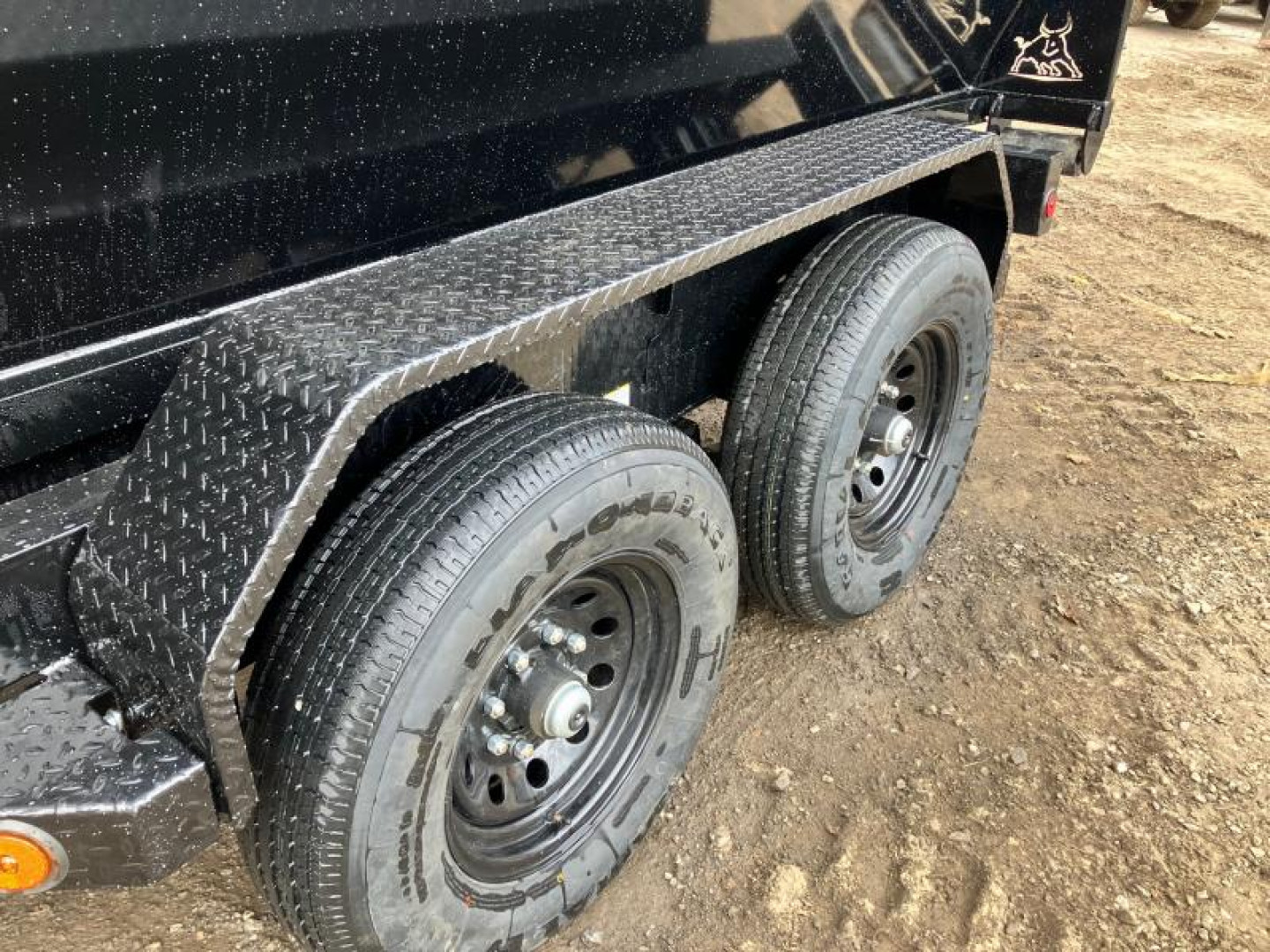 New 2025-Iron-Bull-Trailers-Gooseneck-7×16-14k-7k-Axles-DBG-Roll-Off-Trailer-System-R14K716GI-STACK3