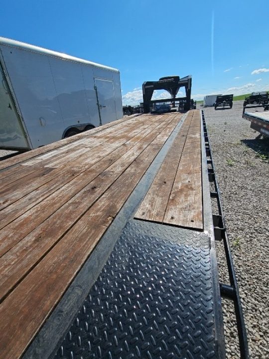 Used 2023 Big Tex Trailers 12K GVWR 14GN-28+5 FLATBED Deckover Trailer