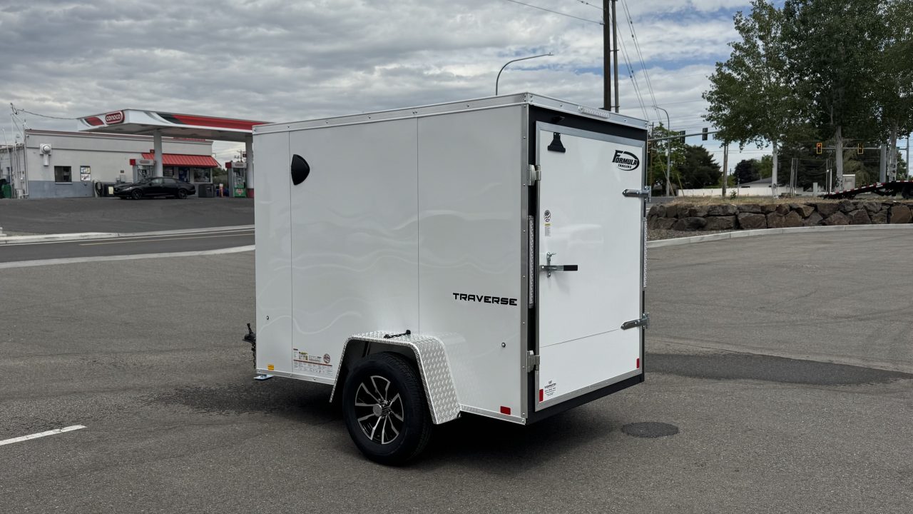 New 2026 Formula Trailers 5 x 8 Traverse 3K Cargo / Enclosed Trailer