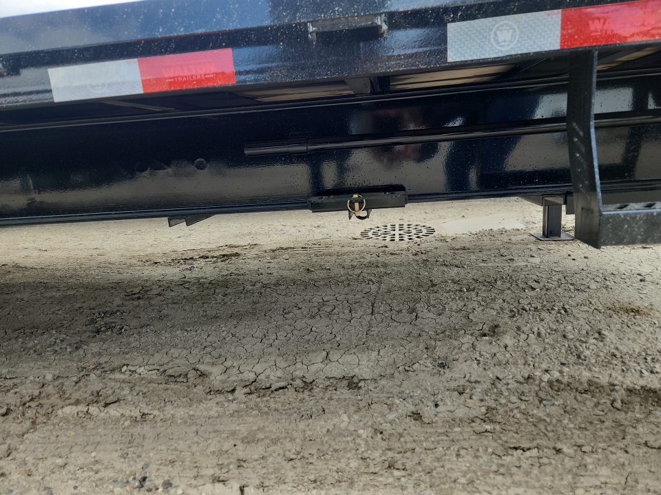 New 2026 Walton Trailer 28' TRIPLE AXLE GN Flatbed Trailer