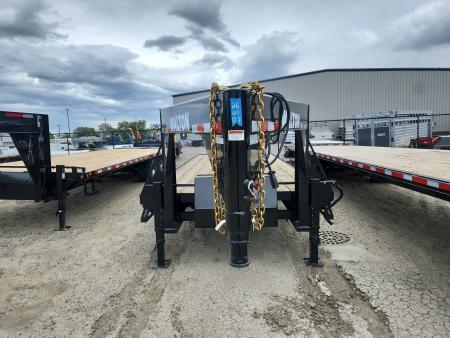 New 2026 Walton Trailer 28' TRIPLE AXLE GN Flatbed Trailer