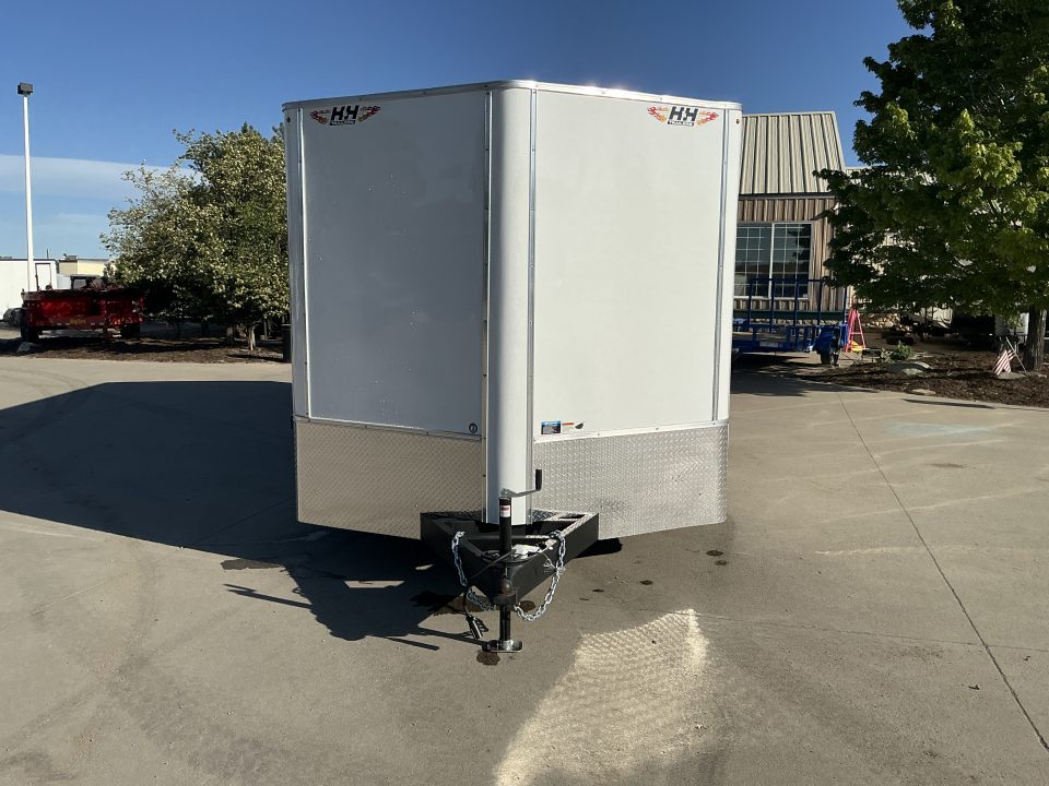 New 2026 H&H Trailers 8.5x20 (2-5k axles) Enclosed Trailer