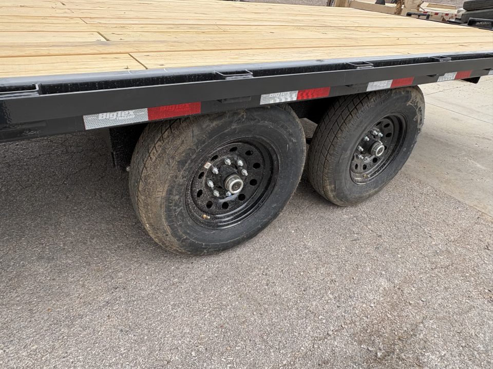New 2027 Big Tex Trailers 14OE-22 Deckover Trailer