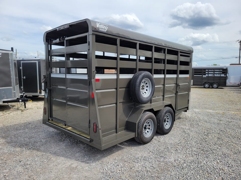 New 2027 Valley Trailers 16' LIVESTOCK TRAILER 7' Tall